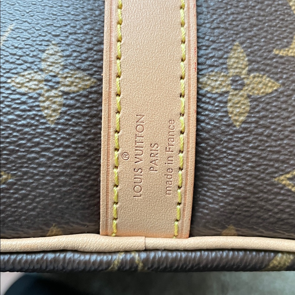 Louis Vuitton Monogram Canvas Speedy 25 Bandoulière with Natural Vachetta Trim - Picture 12 of 15